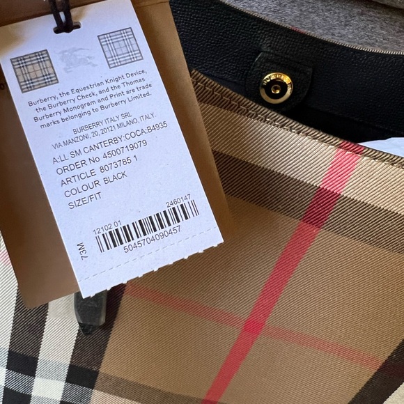 New Burberry Tote Canterbury House Check Derby Canvas Black Leather shou… - Picture 9 of 13